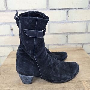Arche Black Suede Boots